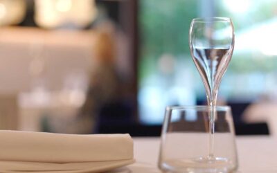 Sofás y sillones para hostelería: ¿Qué debes tener en cuenta?